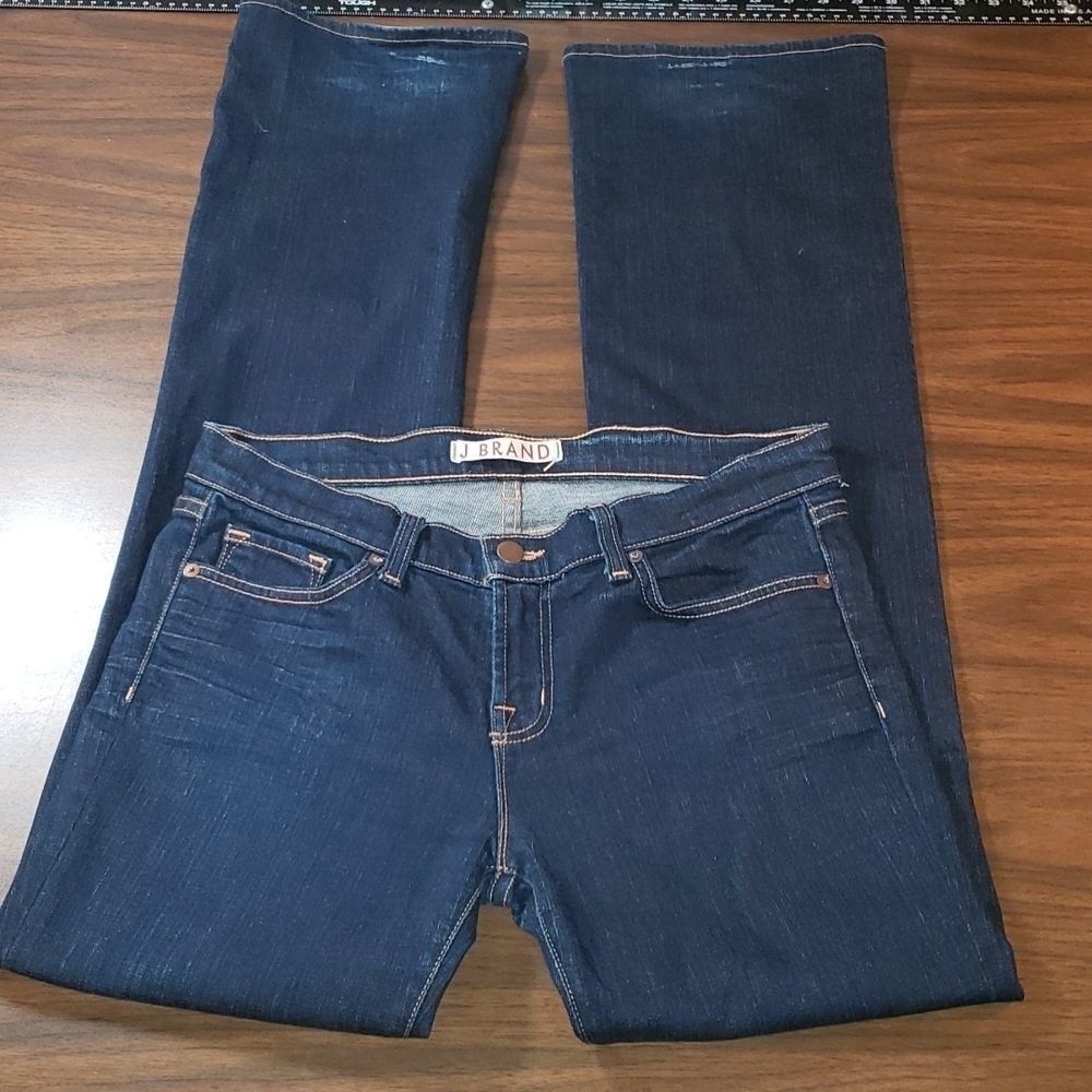J Brand 1102 Midrise Boot Cut Jean 30 Ink Wash